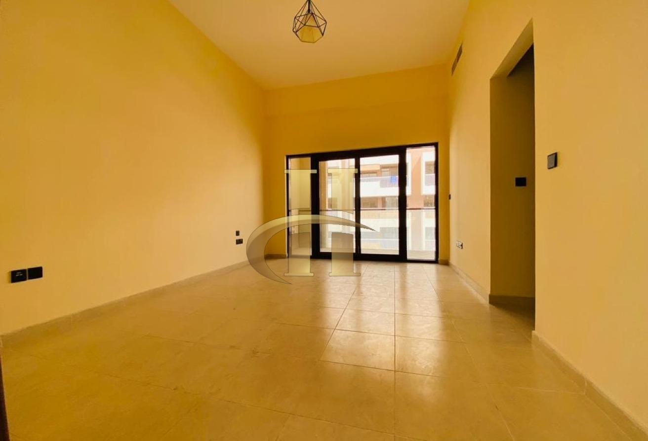 4 BR + Maid-Premium Layout-private Elevator photo 14