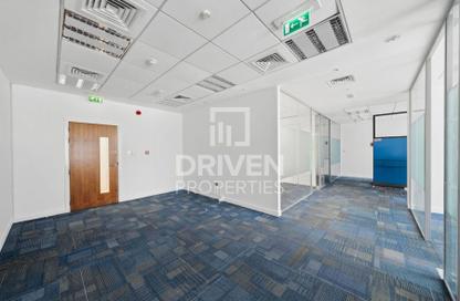 Office Space - Studio for rent in Emaar Business Park Building 2 - Emaar Business Park - Sheikh Zayed Road - Dubai Office Space - Studio for rent in Emaar Business Park Building 2 - Emaar Business Park - Sheikh Zayed Road - Dubai