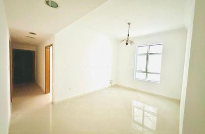 Apartment - 1 - 2 for rent in New Al Taawun Road - Al Taawun - Sharjah