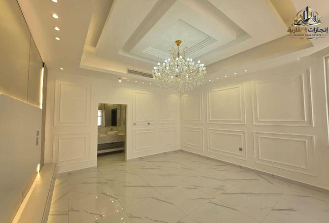 72306383 - Property Image 3