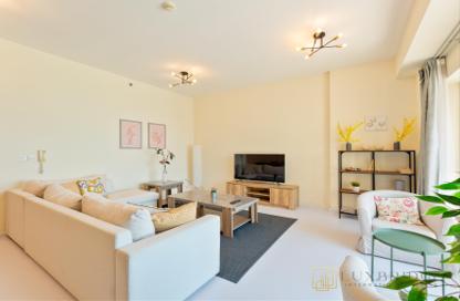 Apartment - 2 Bedrooms - 2 Bathrooms for rent in Rimal 4 - Rimal - Jumeirah Beach Residence - Dubai