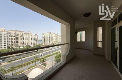 Apartment - 2 Bedrooms - 3 Bathrooms for rent in Al Hamri - Shoreline Apartments - Palm Jumeirah - Dubai