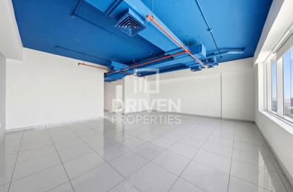 Office Space - Studio - 1 Bathroom for rent in SIT Tower - Dubai Silicon Oasis - Dubai Office Space - Studio - 1 Bathroom for rent in SIT Tower - Dubai Silicon Oasis - Dubai