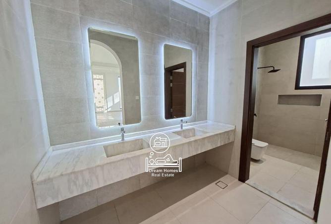 135184976 - Property Image 3