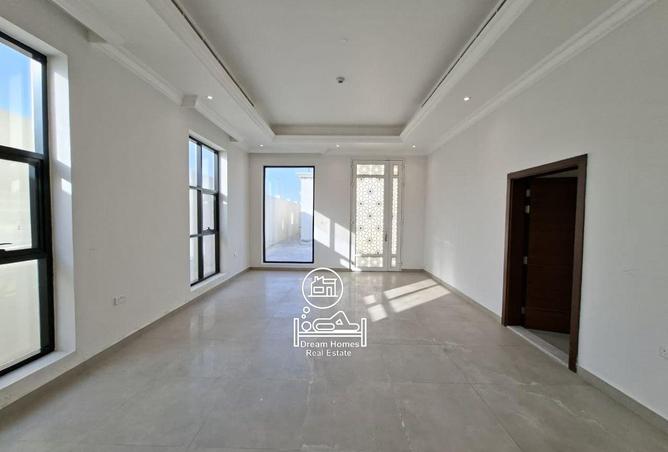 135184976 - Property Image 2