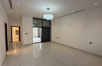 Villa - 5 - 7 for sale in Al Aamra Tower - Al Amerah - Ajman