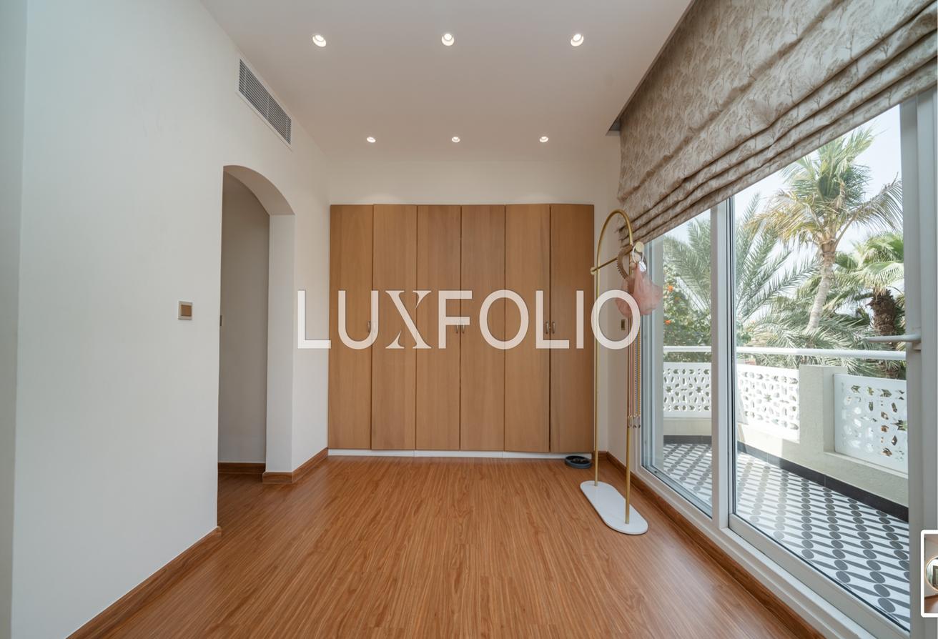 Premium | Lake View | Immaculate photo 16