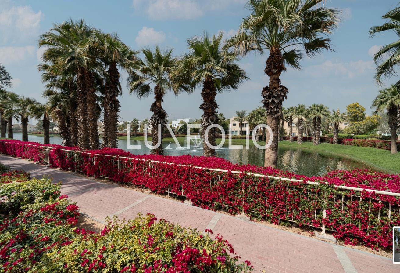Premium | Lake View | Immaculate photo 24