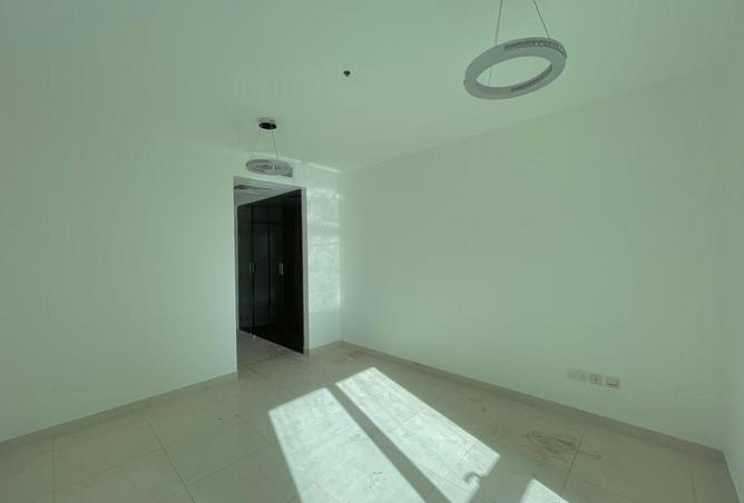 54404232 - Property Image 3