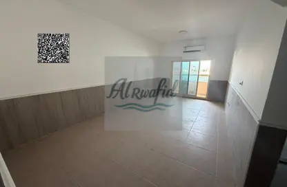 Apartment - 2 Bedrooms - 3 Bathrooms for rent in Al Nafoora 1 building - Al Rawda 2 - Al Rawda - Ajman