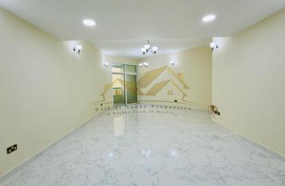 Apartment - 2 Bedrooms - 3 Bathrooms for rent in Umm Hurair - Bur Dubai - Dubai
