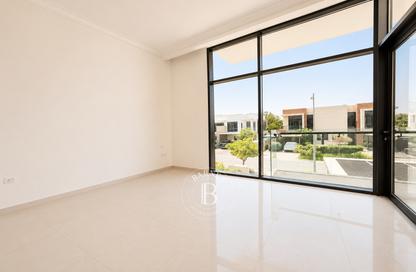 Townhouse - 3 - 4 for rent in Rochester - The Park Villas - Damac Hills - Dubai