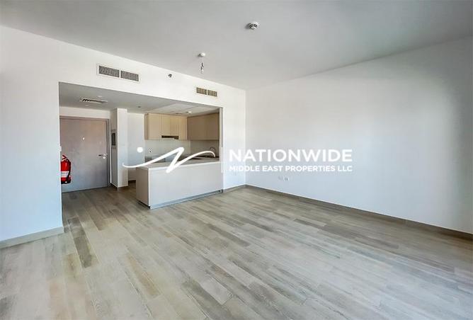 73844124 - Property Image 3