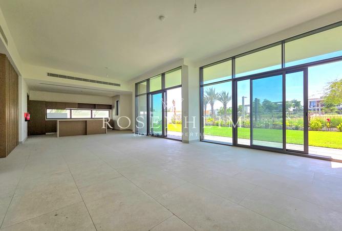 116823981 - Property Image 2