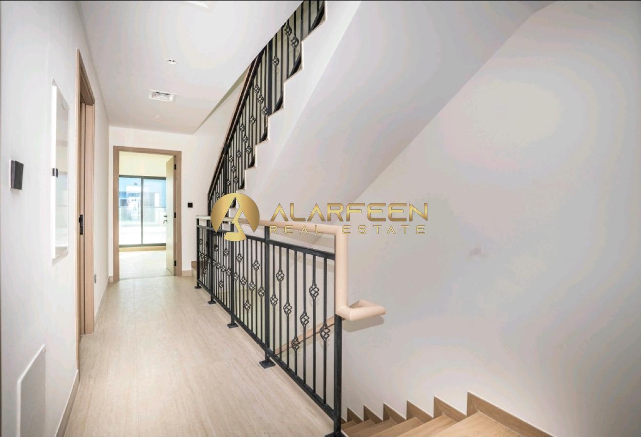 Unfurnished | Corner Villa | Bigger Size photo 9