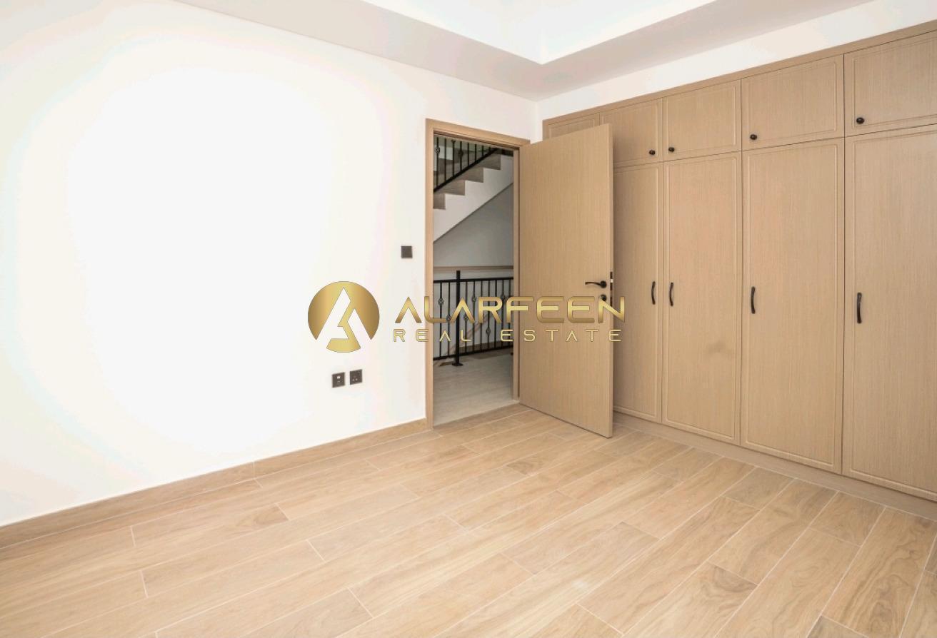 Unfurnished | Corner Villa | Bigger Size photo 18