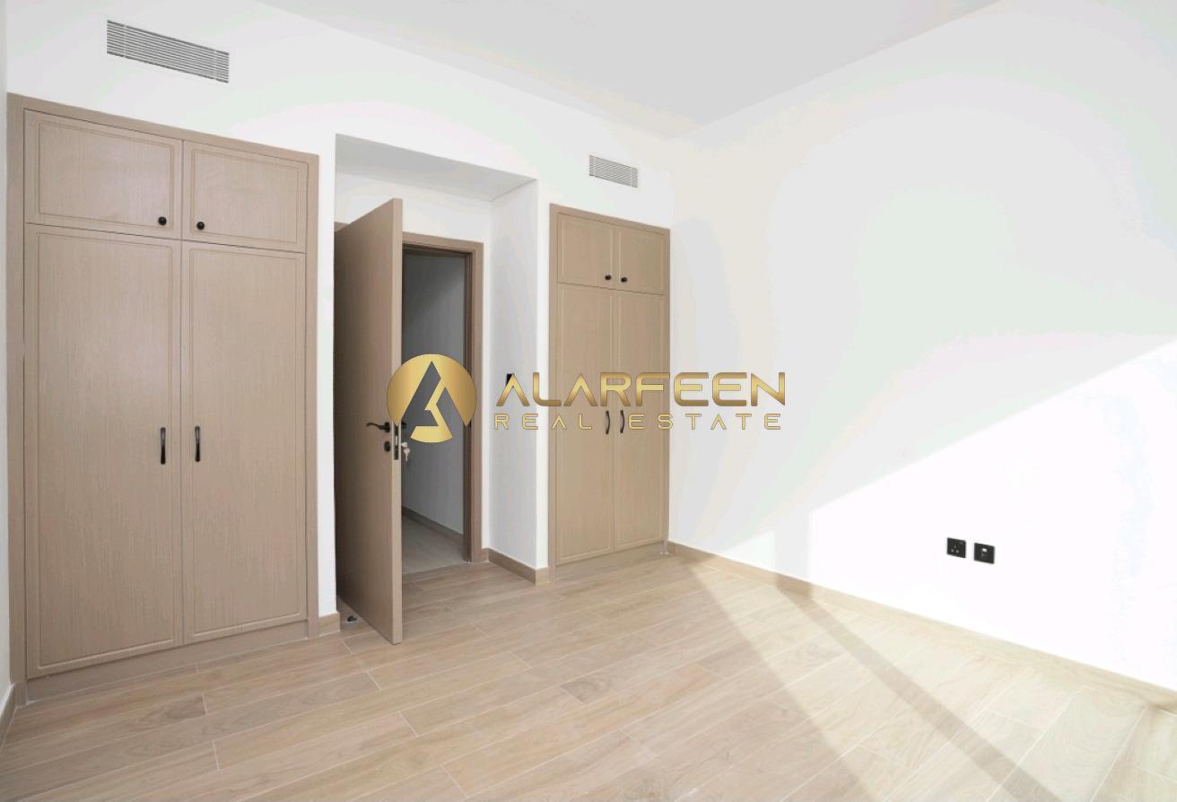 Unfurnished | Corner Villa | Bigger Size photo 20