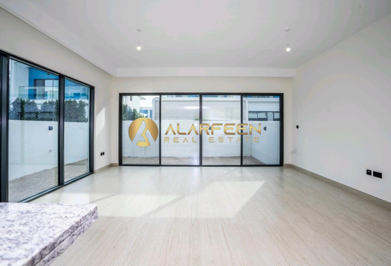 Unfurnished | Corner Villa | Bigger Size photo 3