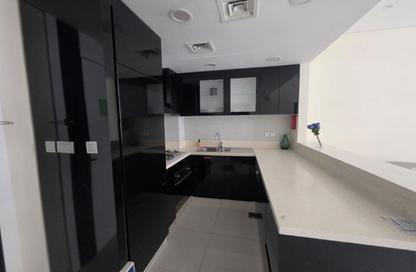 Apartment - 1 Bedroom - 2 Bathrooms for rent in Bay's Edge - Business Bay - Dubai