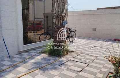 تاون هاوس - 5 غرف نوم - 6 حمامات للبيع في مزيرعة - الرحمانية - الشارقة