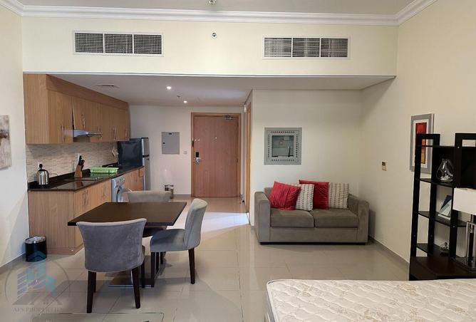87863158 - Property Main Image