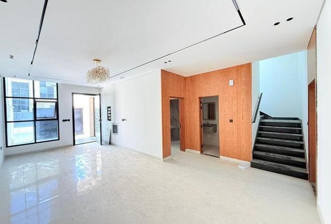 108187003 - Property Image 2