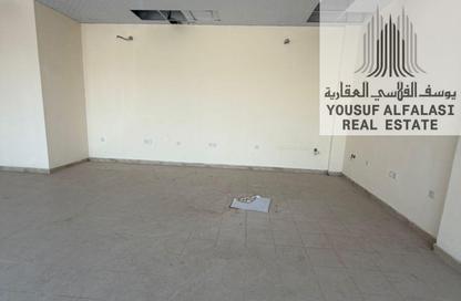 Warehouse - Studio - 1 Bathroom for rent in Umm Al Thuoob - Umm Al Quwain