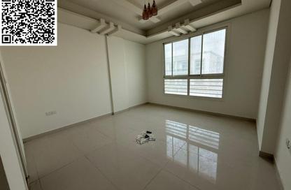 Apartment - 3 Bedrooms - 3 Bathrooms for rent in Al Mowaihat 3 - Al Mowaihat - Ajman