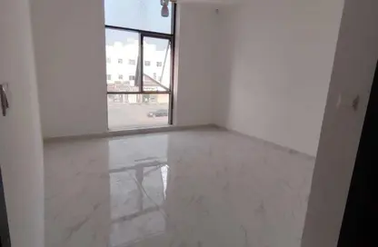 Apartment - 3 Bedrooms - 3 Bathrooms for rent in Al Jawhara Building - Al Rawda 3 - Al Rawda - Ajman
