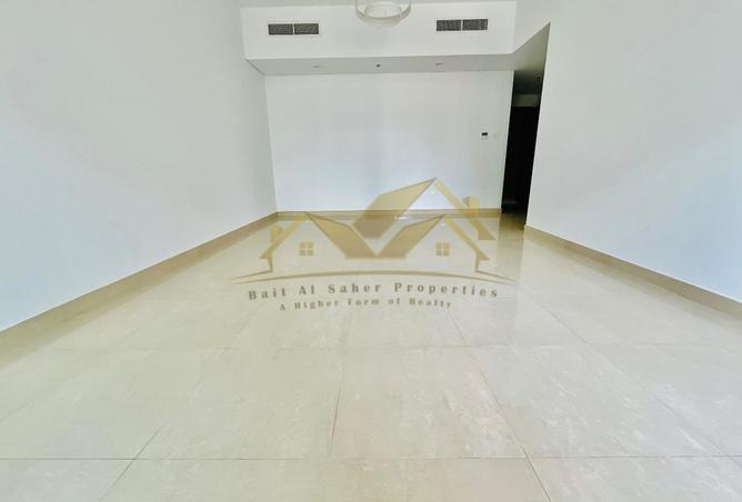 81109704 - Property Image 2