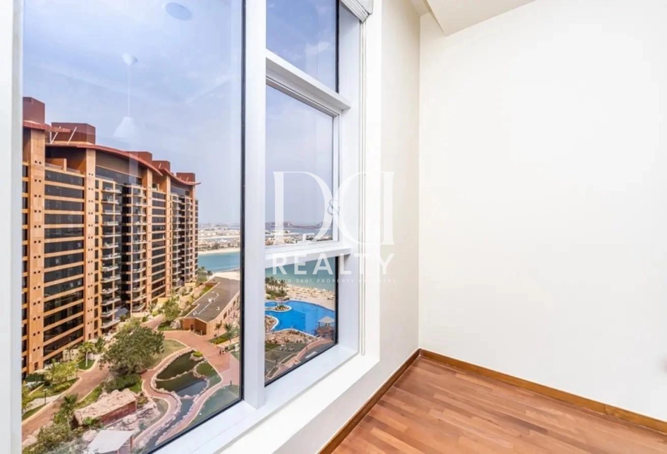 VACANT | Dual Sea View | Beach Access photo 11