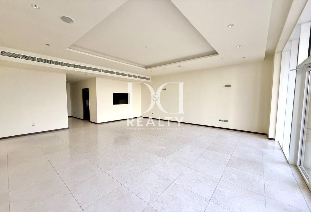 VACANT | Dual Sea View | Beach Access photo 17