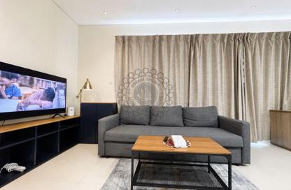 Apartment - Studio - 1 for rent in The Royal Oceanic - Dubai Marina - Dubai Apartment - Studio - 1 for rent in The Royal Oceanic - Dubai Marina - Dubai