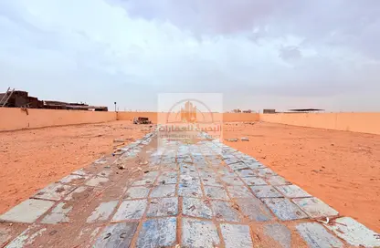 أرض - استوديو للايجار في الصجعة الصناعية - الصجعة - الشارقة