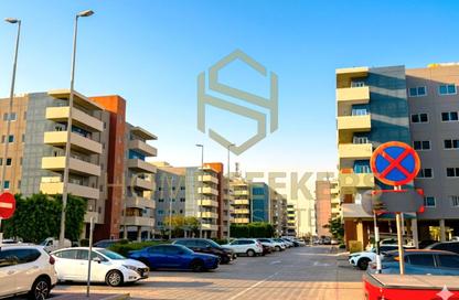 Apartment - 3 Bedrooms - 3 Bathrooms for sale in Tower 9 - Al Reef Downtown - Al Reef - Abu Dhabi