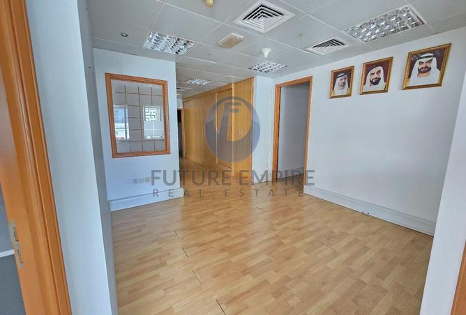 74622787 - Property Image 3