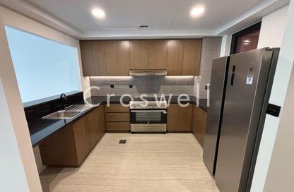 Townhouse - 4 - 3 for rent in Portofino - Damac Lagoons - Dubai