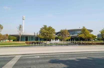 شقة - غرفة نوم - 2 حمامات للبيع في زا بوليفارد 3 - الجادة - الشارقة