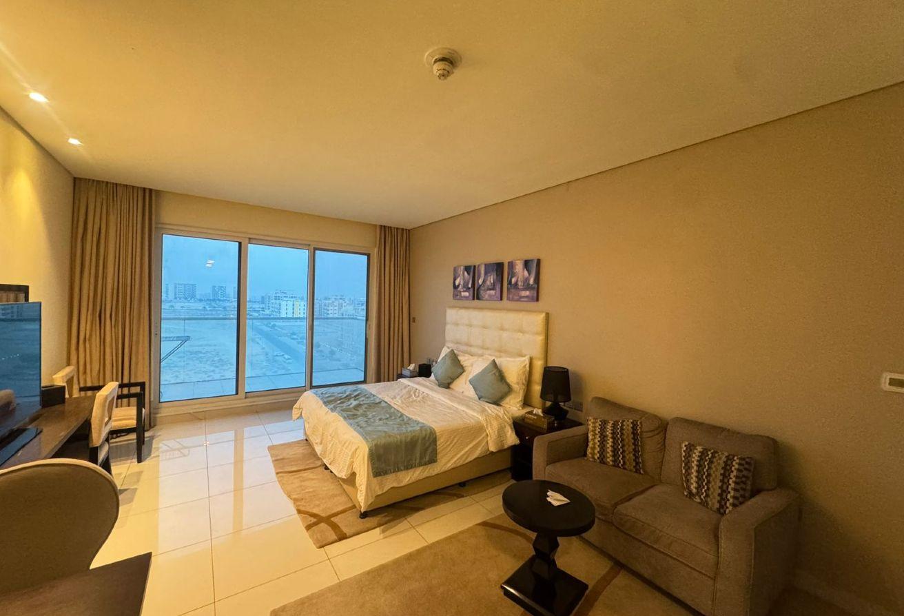 Comfort and Spacious Studio | Read to move photo 5