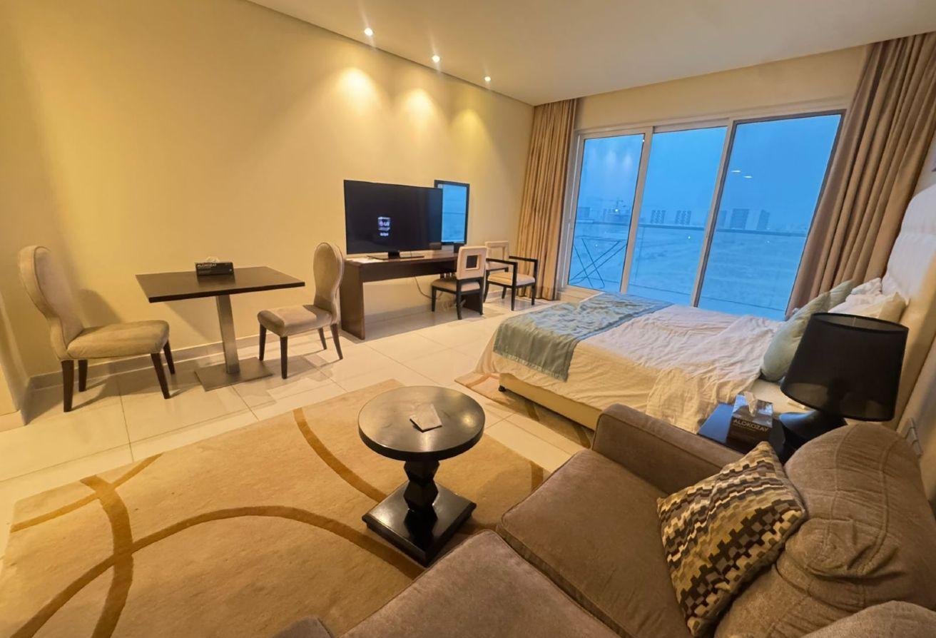 Comfort and Spacious Studio | Read to move photo 4