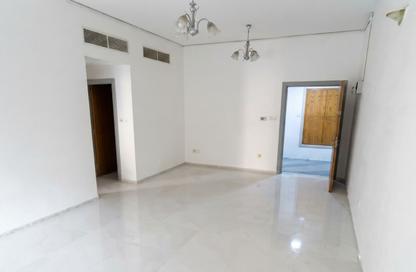 Apartment - 2 - 2 for rent in Gulf Pearl Tower - Al Majaz 1 - Al Majaz - Sharjah