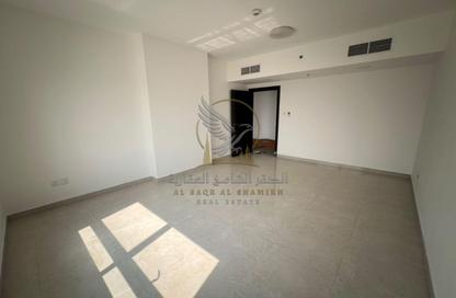 Apartment - 3 - 3 for rent in Jamal Abdul Nasser Street - Al Majaz - Sharjah