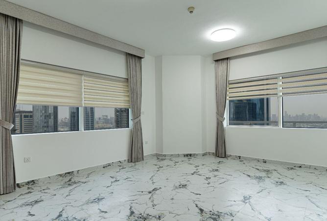 75015267 - Property Image 3