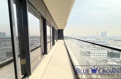 Apartment - 2 Bedrooms - 3 Bathrooms for rent in The Waves Residences - Al Mankhool - Bur Dubai - Dubai