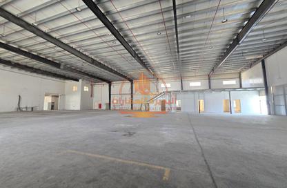 Warehouse - Studio - 2 for rent in Umm Al Thuoob - Umm Al Quwain