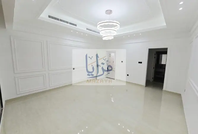 162785080 - Property Image 3