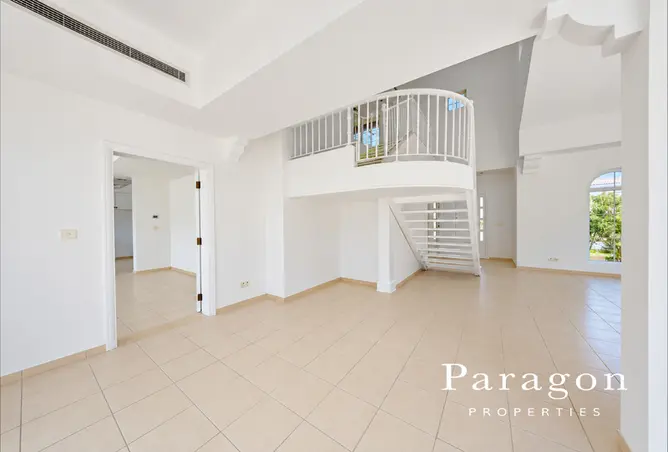 156900009 - Property Image 3