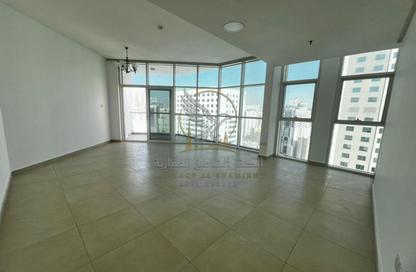 Apartment - 3 Bedrooms - 4 Bathrooms for rent in New Al Taawun Road - Al Taawun - Sharjah
