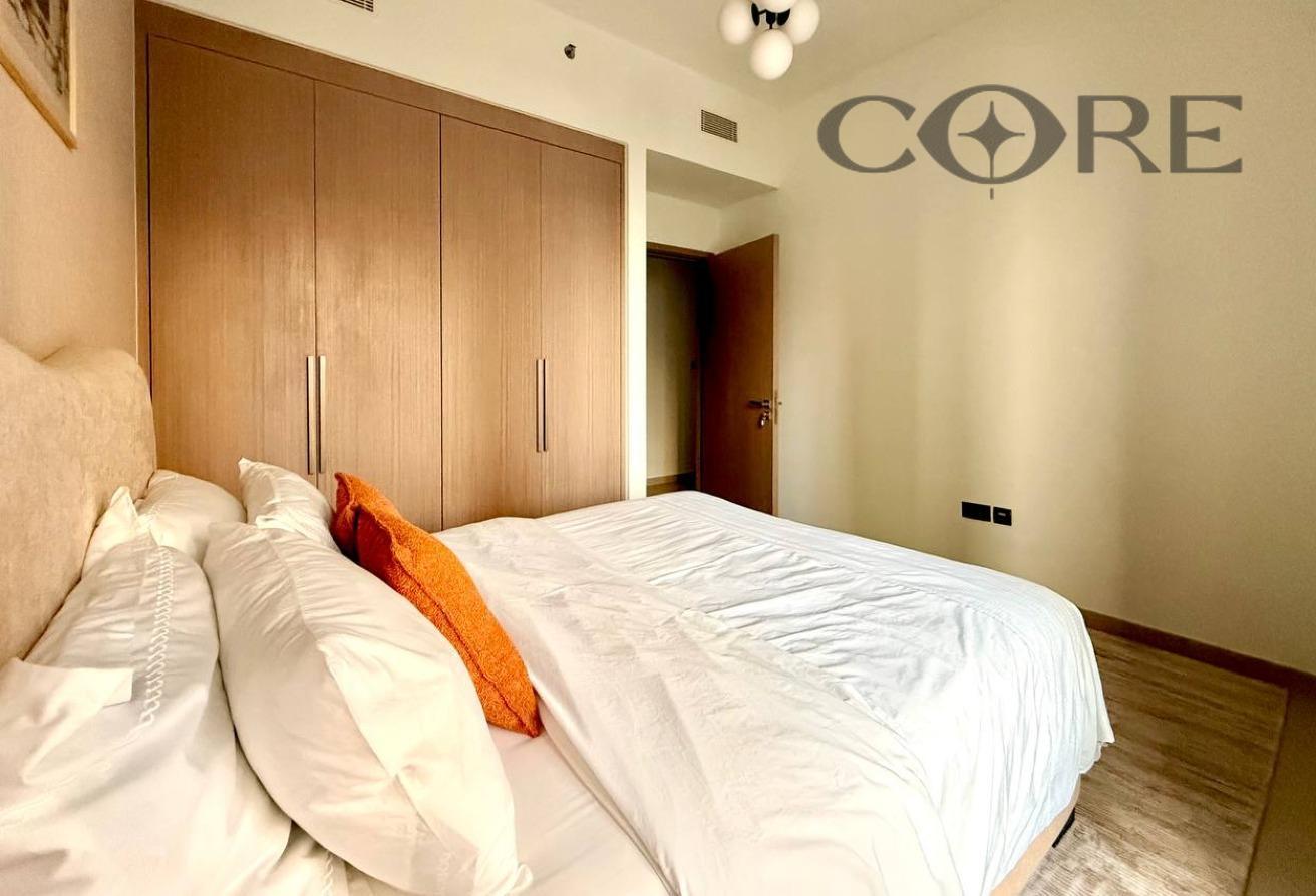 Fully Furnished | High Floor | Prime Location photo 10