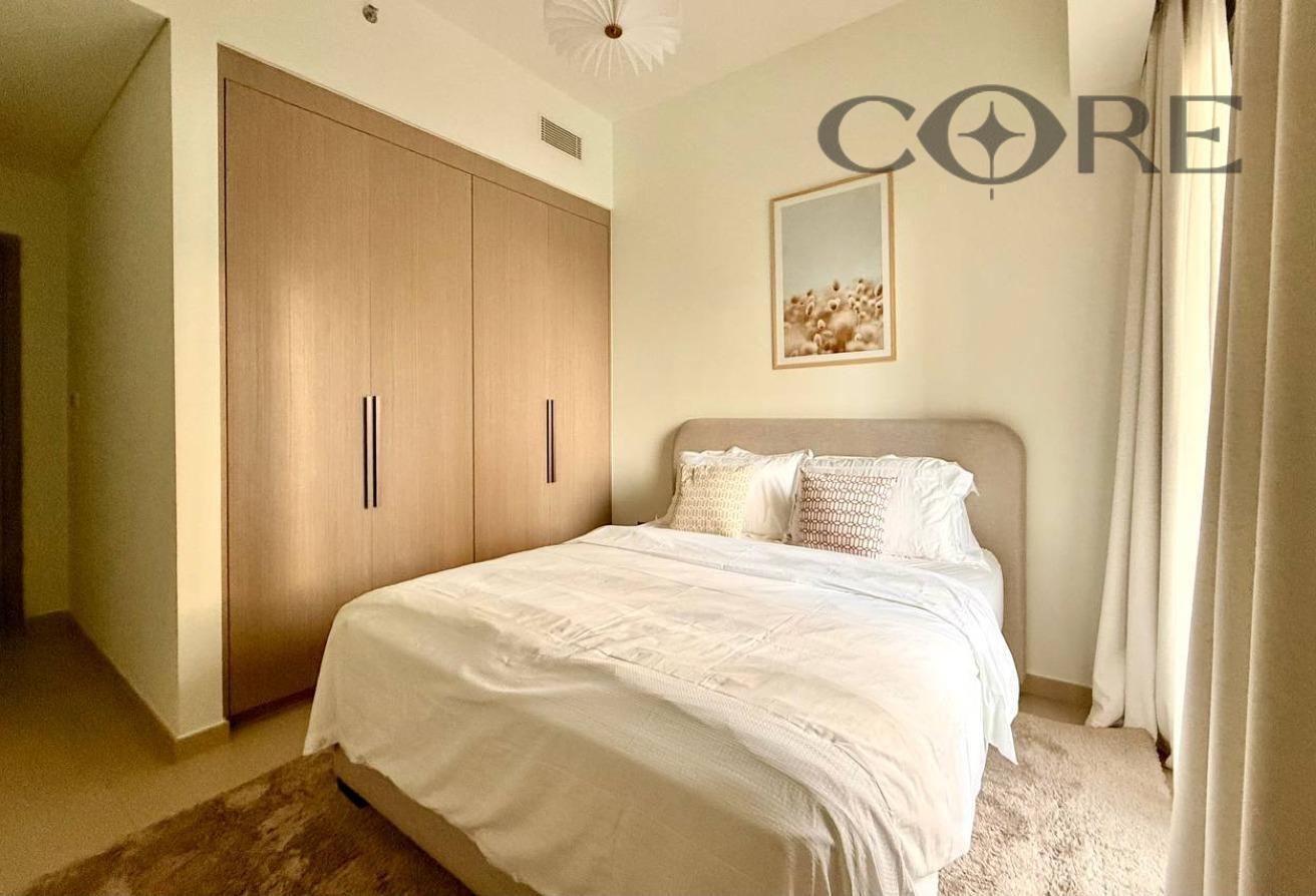 Fully Furnished | High Floor | Prime Location photo 13